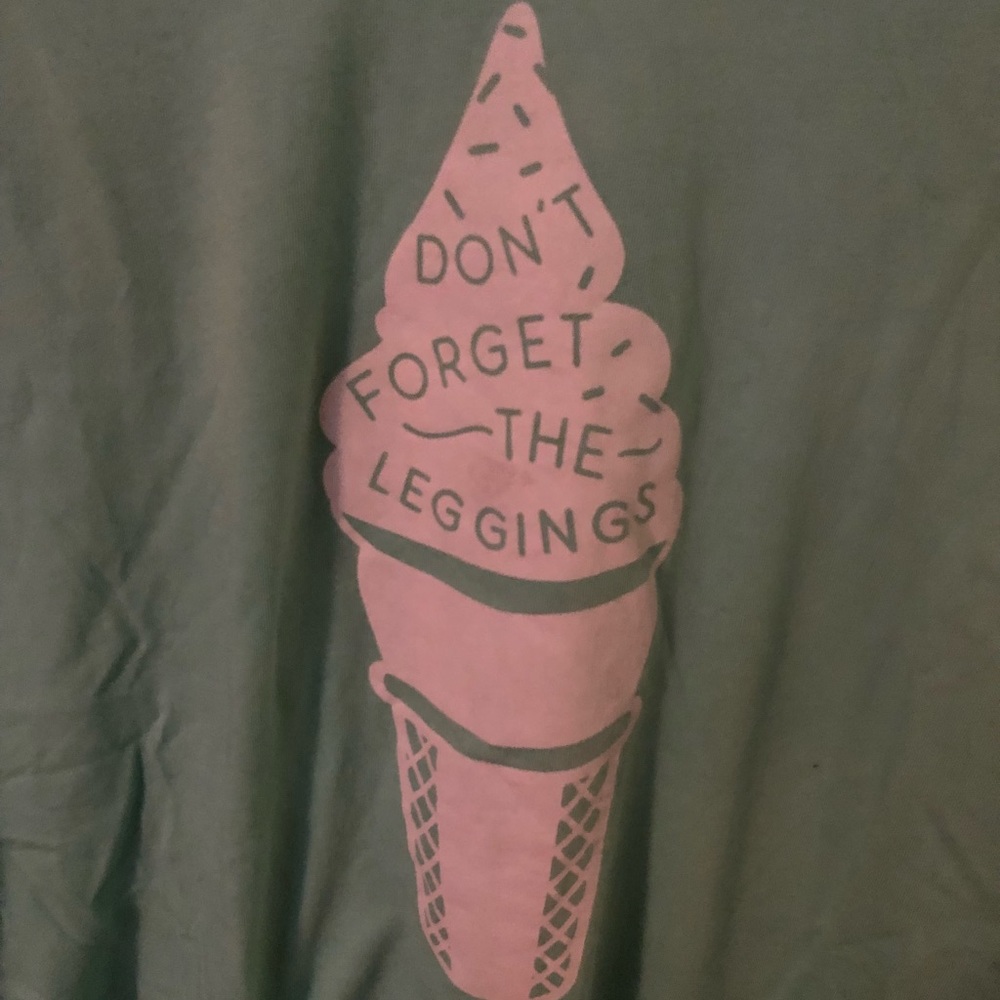 LULAROE supply classic tee